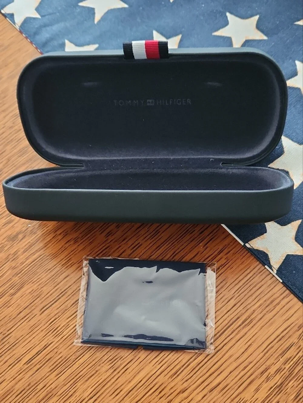 Tommy Hilfiger Eye Glasses Case with Signature Red-White-Blue Tab